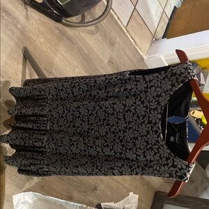 Nina Leonard Black and Gray Floral Dress